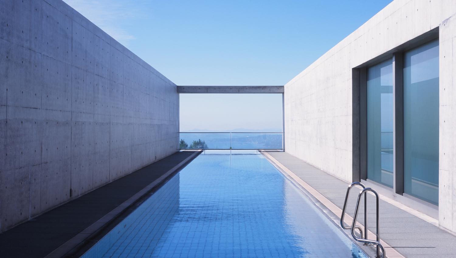 aonagi infinity pool